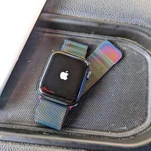 Wrist watch for iphone series 5 chalameon magnetic wrist band